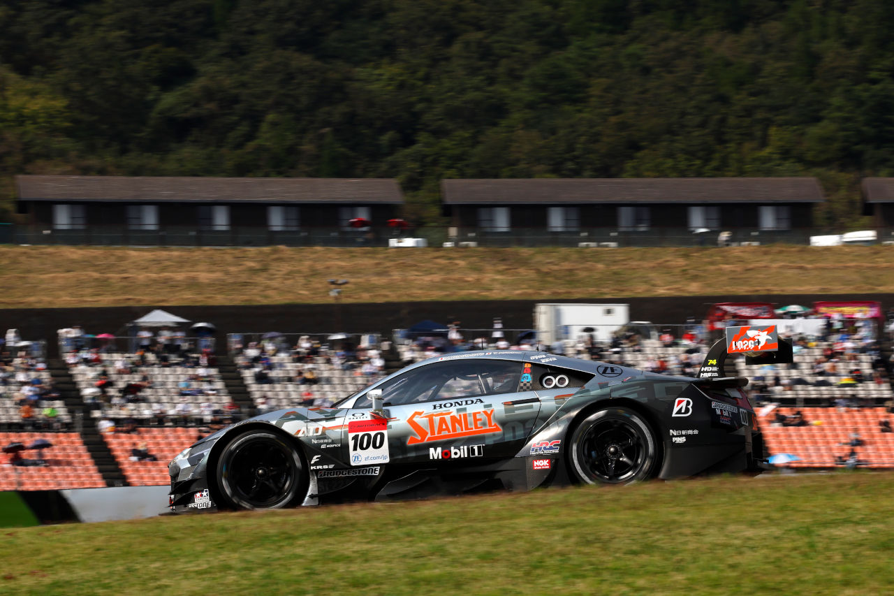 2022スーパーGT第7戦オートポリス　STANLEY NSX-GT（山本尚貴／牧野任祐）