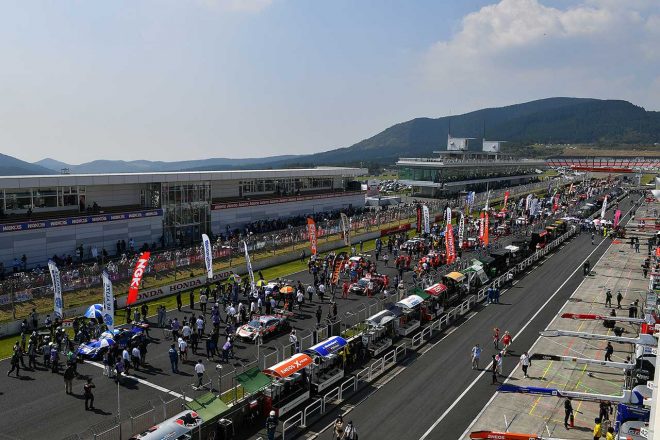 2022スーパーGT第7戦オートポリス　スタート進行