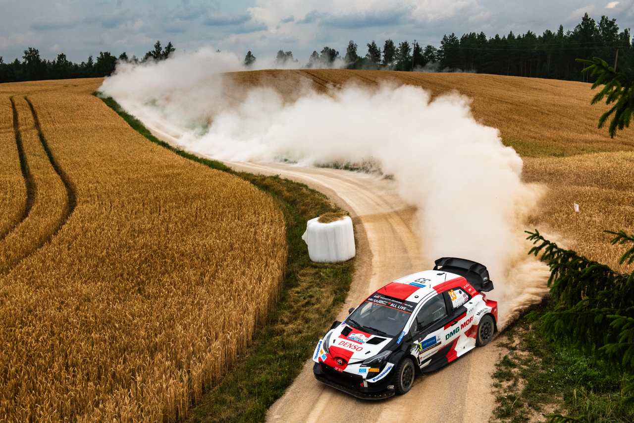 とにかく思い切りの良さが魅力のエルフィン・エバンス。トヨタ加入後には時折"ゾーン"に入ったかのような速さを披露した