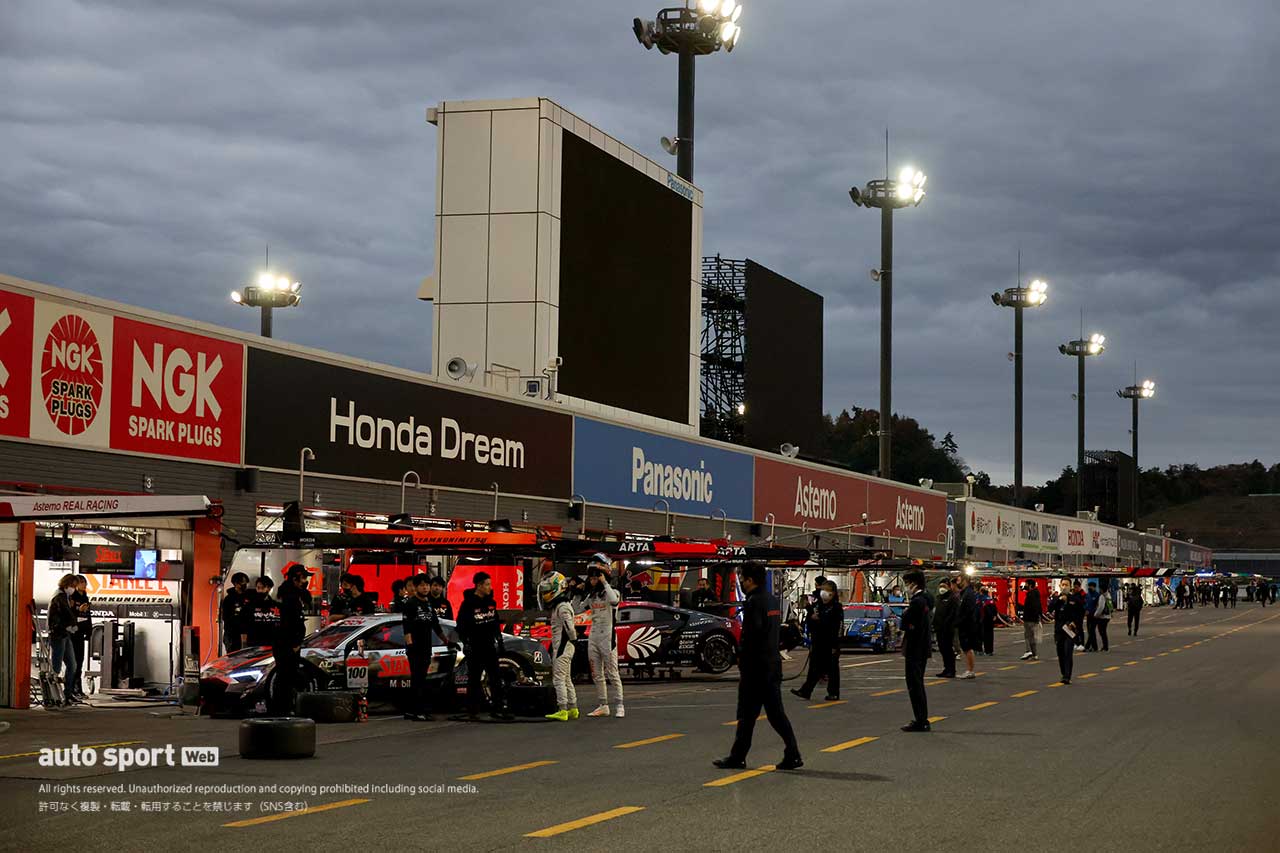 2022スーパーGT第8戦もてぎ　ピット練習なども行われている金曜搬入日の様子