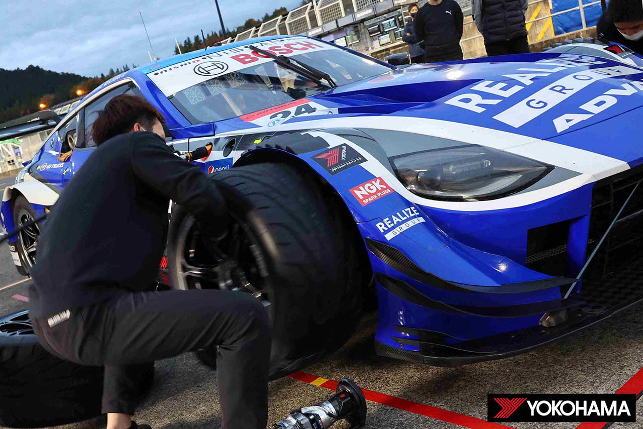 2022スーパーGT第8戦もてぎ　リアライズコーポレーション ADVAN Z（佐々木大樹／平手晃平）