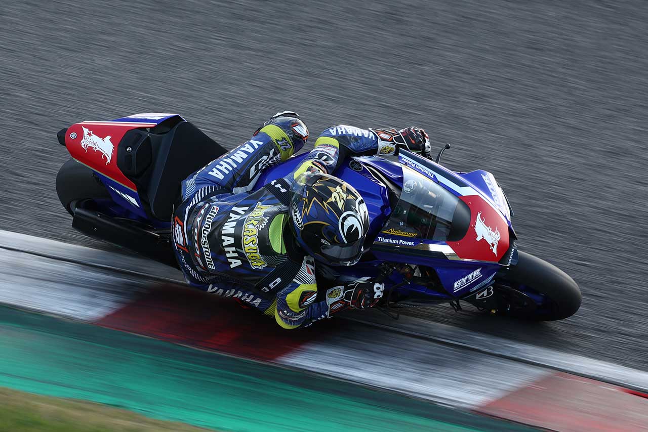 中須賀克行（YAMAHA FACTORY RACING TEAM）／2022全日本ロード第8戦MFJ-GP鈴鹿 JSB1000