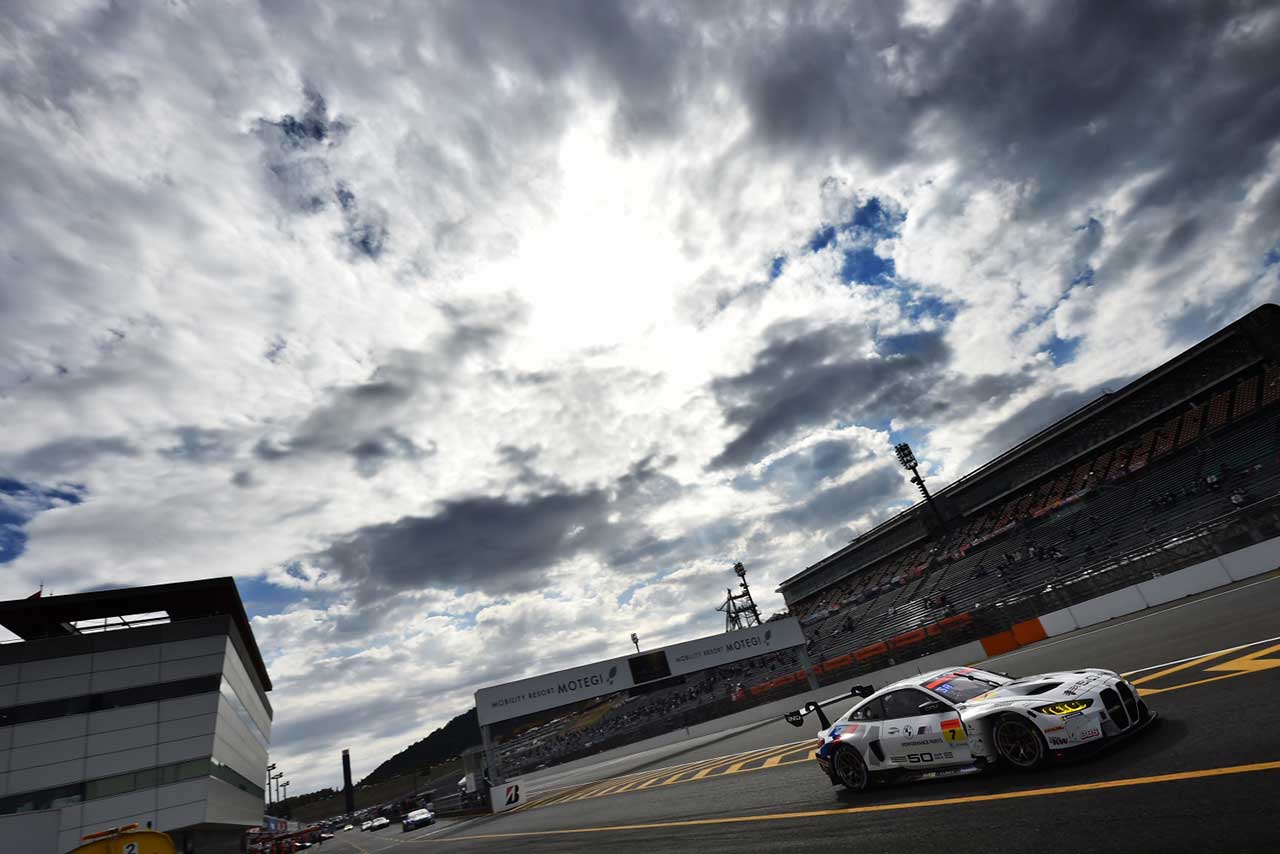 2022スーパーGT第8戦もてぎ　Studie BMW M4（荒聖治／アウグスト・ファーフス）