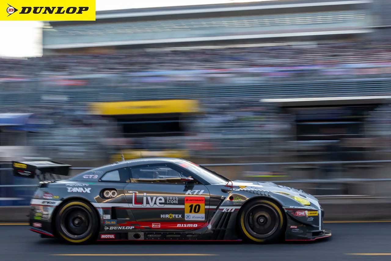 2022スーパーGT第8戦もてぎ　TANAX GAINER GT-R（富田竜一郎／大草りき）