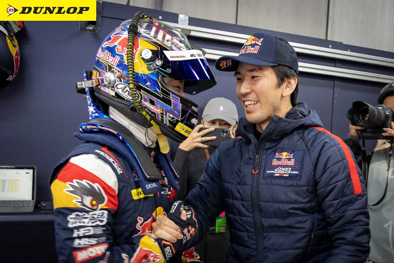 2022スーパーGT第8戦もてぎ　Red Bull MOTUL MUGEN NSX-GT（笹原右京／大湯都史樹）