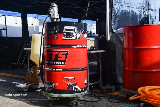 スーパーGTもてぎCNFテスト　ハルターマン・カーレス社製ETSレーシング・フューエル