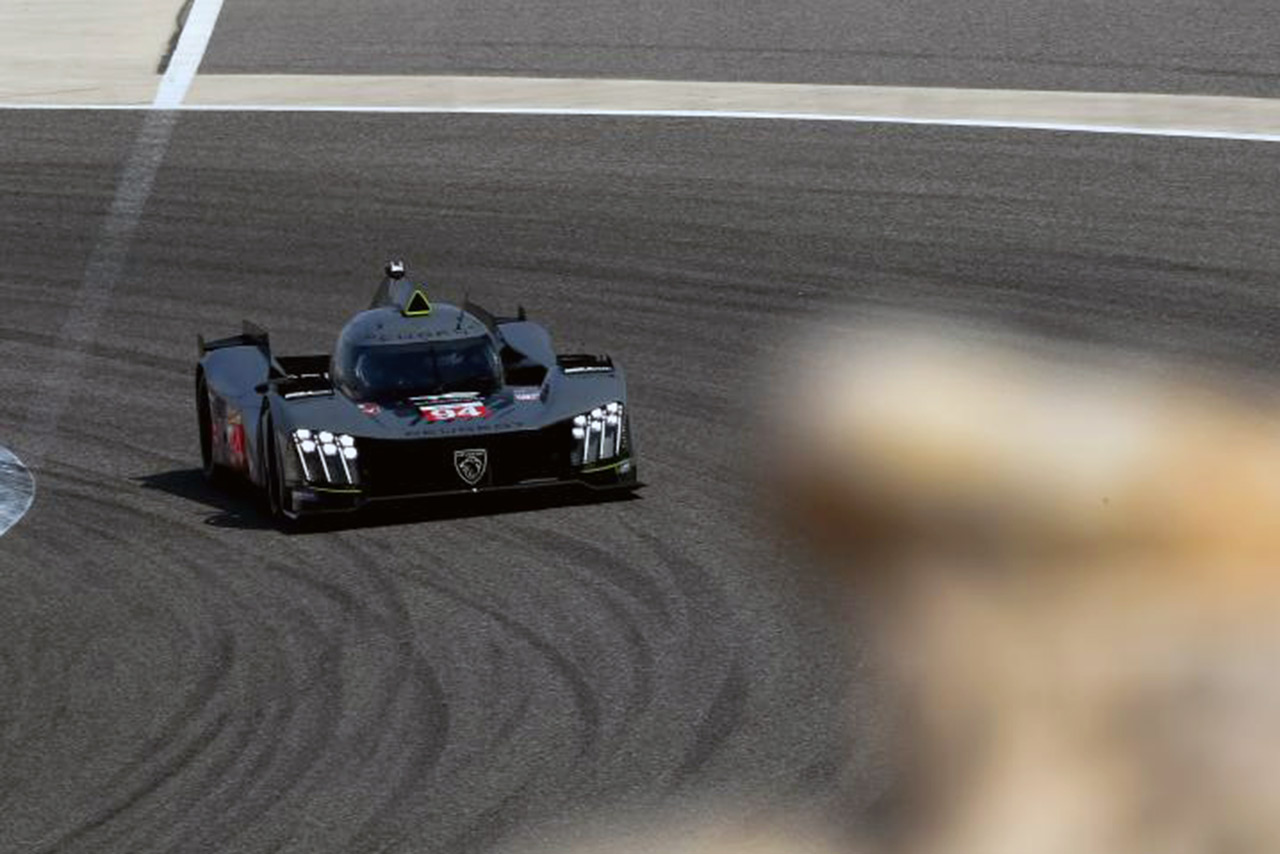 ヤコブセンがWECルーキーテストでドライブした94号車プジョー9X8