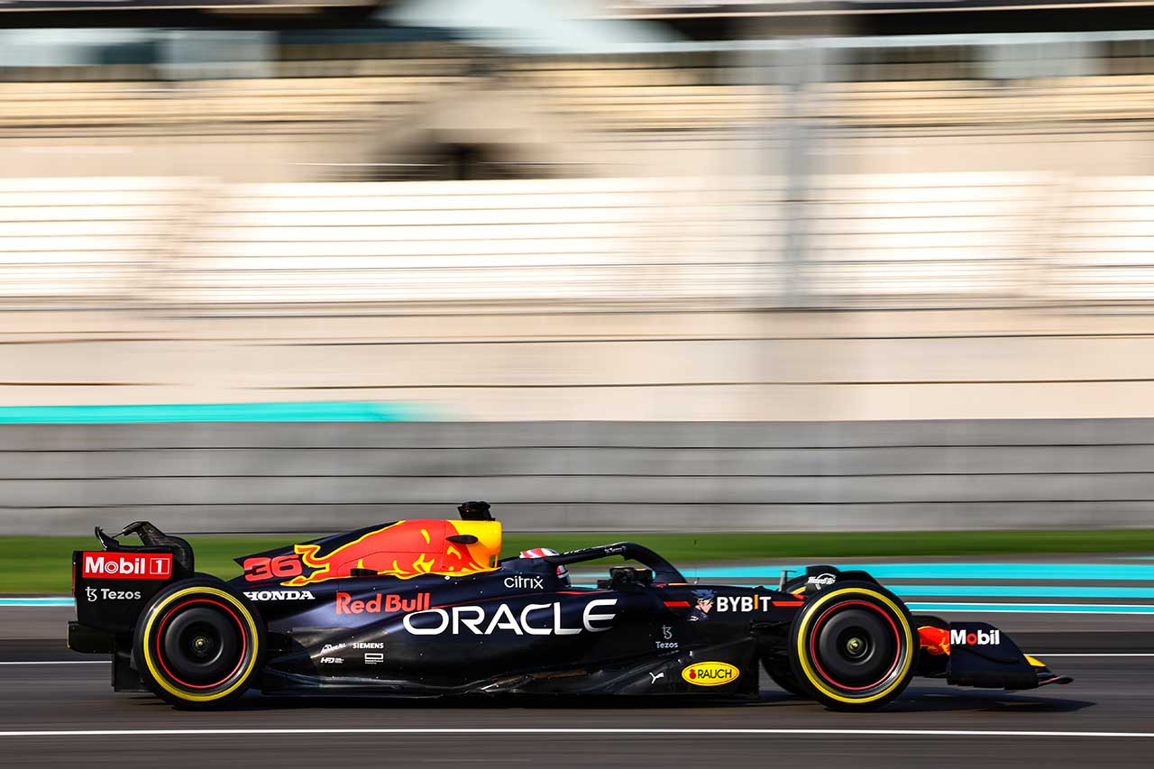 2022年F1アブダビテスト　リアム・ローソン（レッドブル）