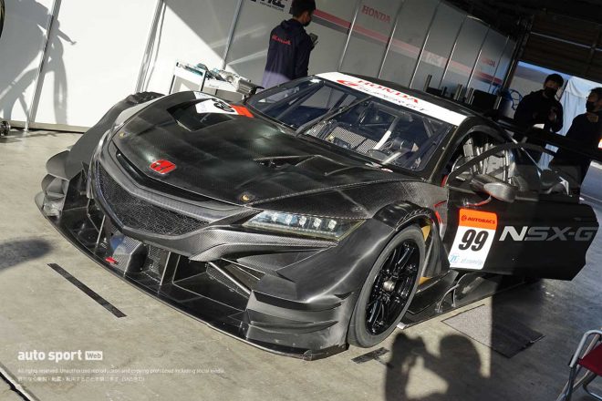 スーパーGTx市販車混合レースで佐藤琢磨が搭乗した99号車ホンダNSX-GT