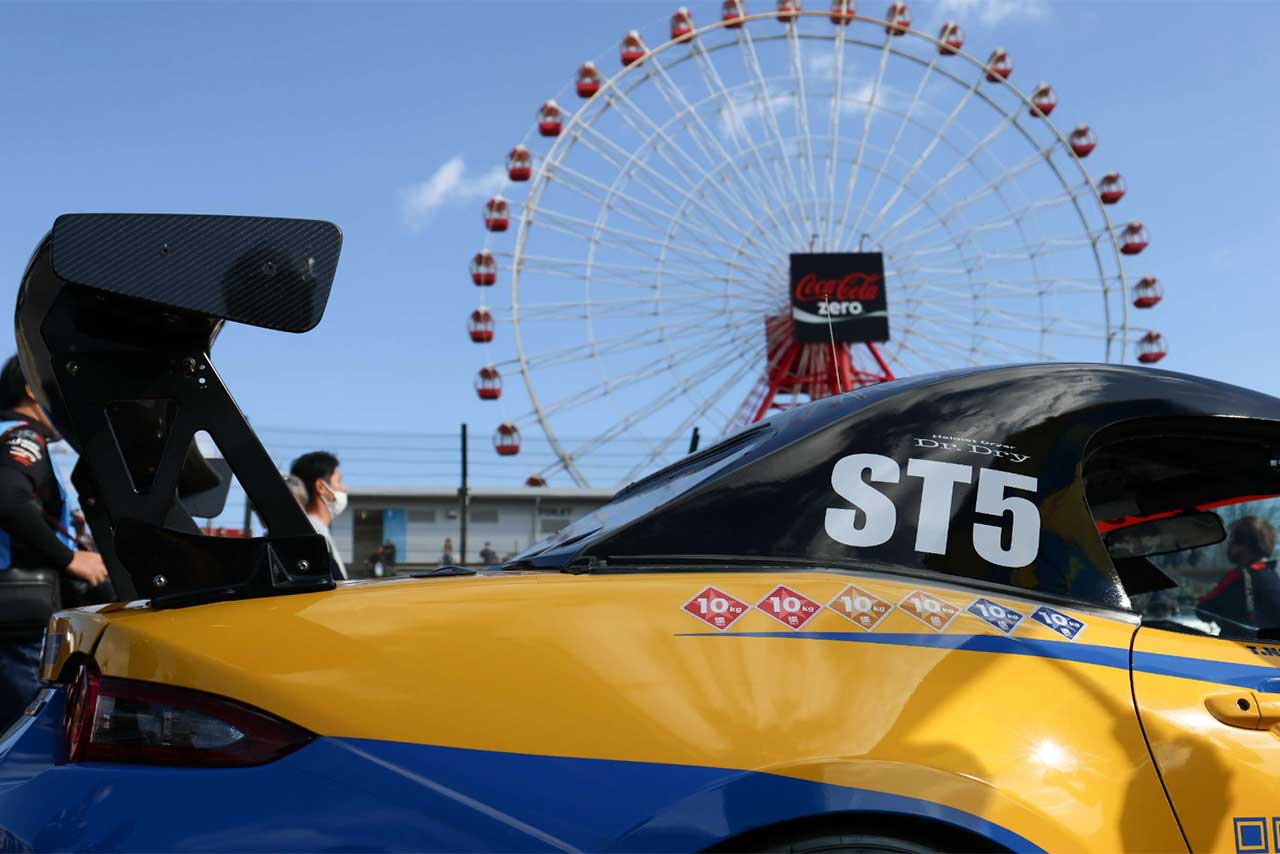 2022スーパー耐久第7戦鈴鹿　OHLINS Roadster NATS