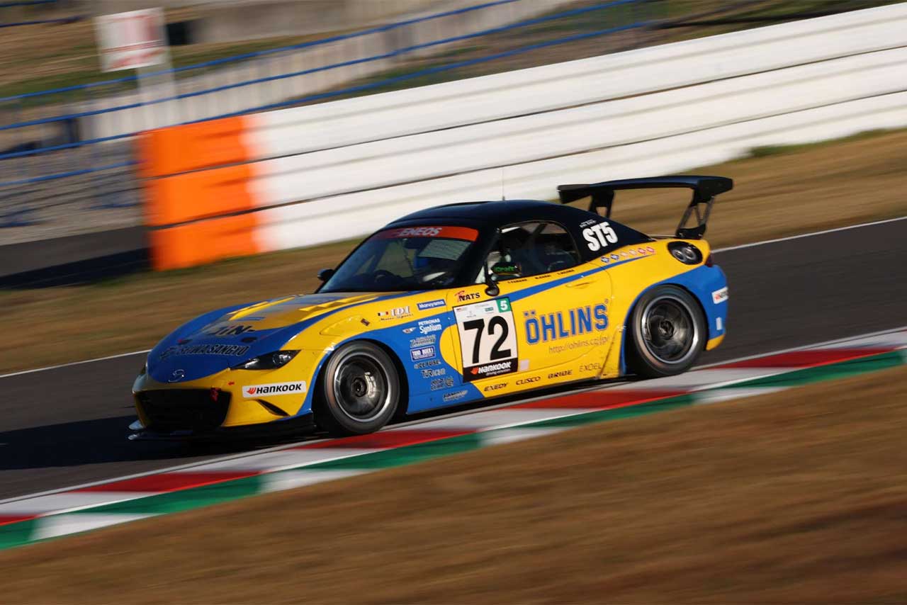 2022スーパー耐久第7戦鈴鹿　OHLINS Roadster NATS