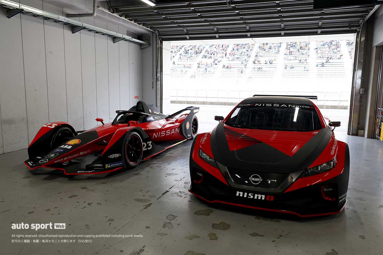ニスモフェスティバル2022に展示されたフォーミュラEのGen2とニッサン・リーフ・ニスモRC_02