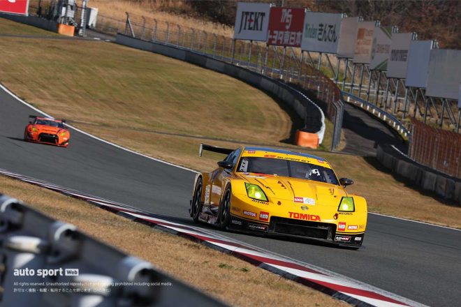 柳田真孝がドライブするトミカZ