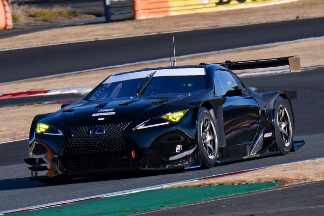 富士スピードウェイを走行したレクサスLC500hのGT300規定車と推測される車両