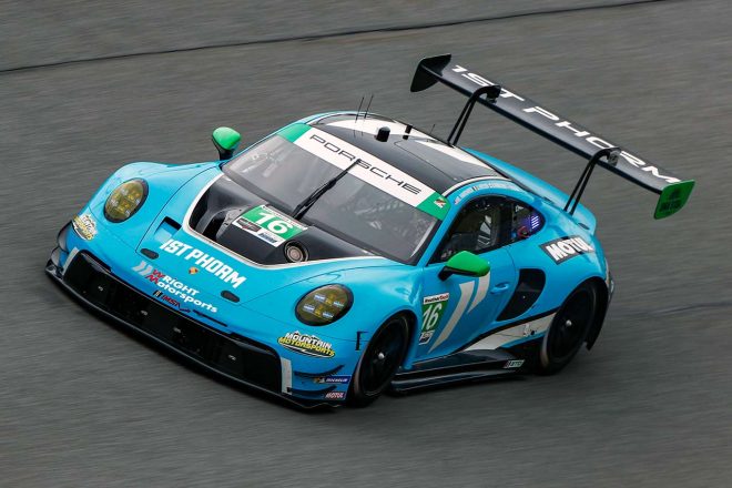 ＃16　ライト・モータースポーツ／ポルシェ911 GT3 R ライアン・ハードウィック／ヤン・ヘイレン／ザカリー・ロビション／デニス・オルセン