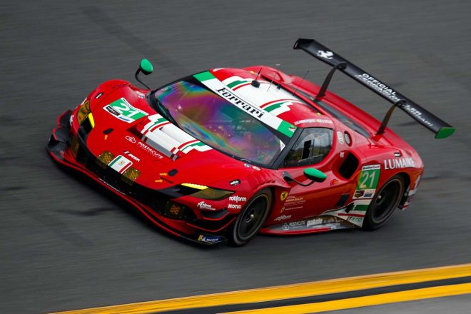 ＃21　AFコルセ／フェラーリ296 GT3 サイモン・マン／ルイス・ペレス・コンパンク／ミゲル・モリーナ／フランチェスコ・カステラッチ