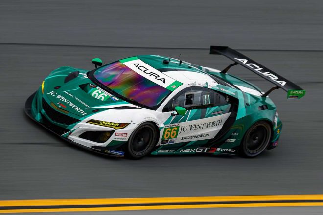 ＃66　グラディエント・レーシング／アキュラNSX GT3 シーナ・モンク／キャサリン・レッグ／マリオ・ファーンバッハー／マーク・ミラー