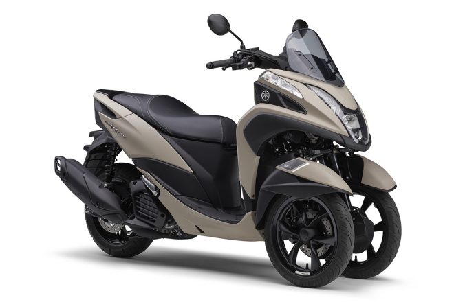 ヤマハ・トリシティ155 ABS（マットイエローイッシュグレーソリッド）