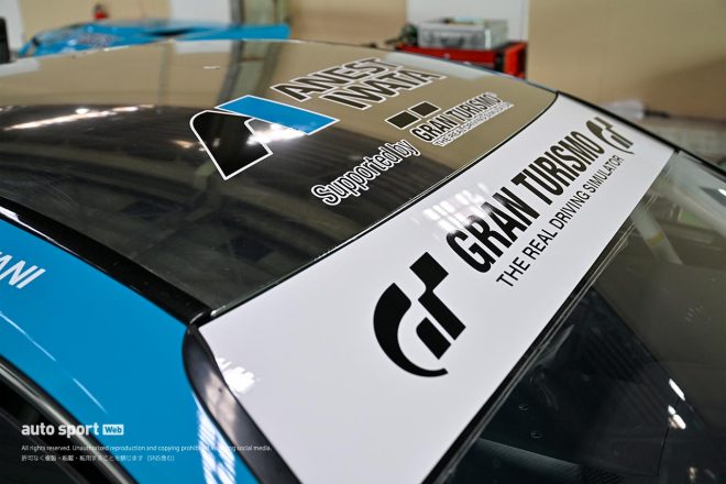 ANEST IWATA Racing RC F GT3には、サポートするグランツーリスモのロゴが入る。