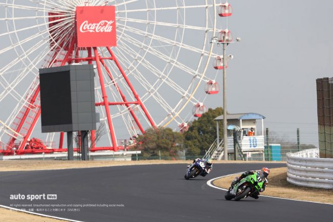 カワサキNinja ZX-10RRをシェイクダウンした渡辺一樹（Team Kawasaki Webike Trickstar）