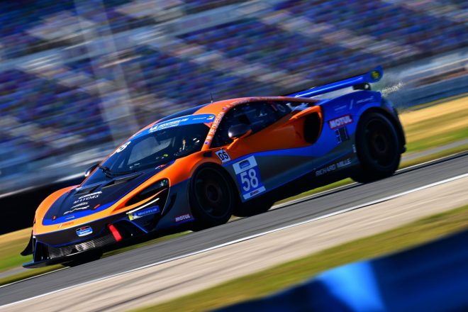 デビュー戦となったIMSAミシュラン・パイロット・チャレンジで総合6位となったマクラーレン・アルトゥーラGT4