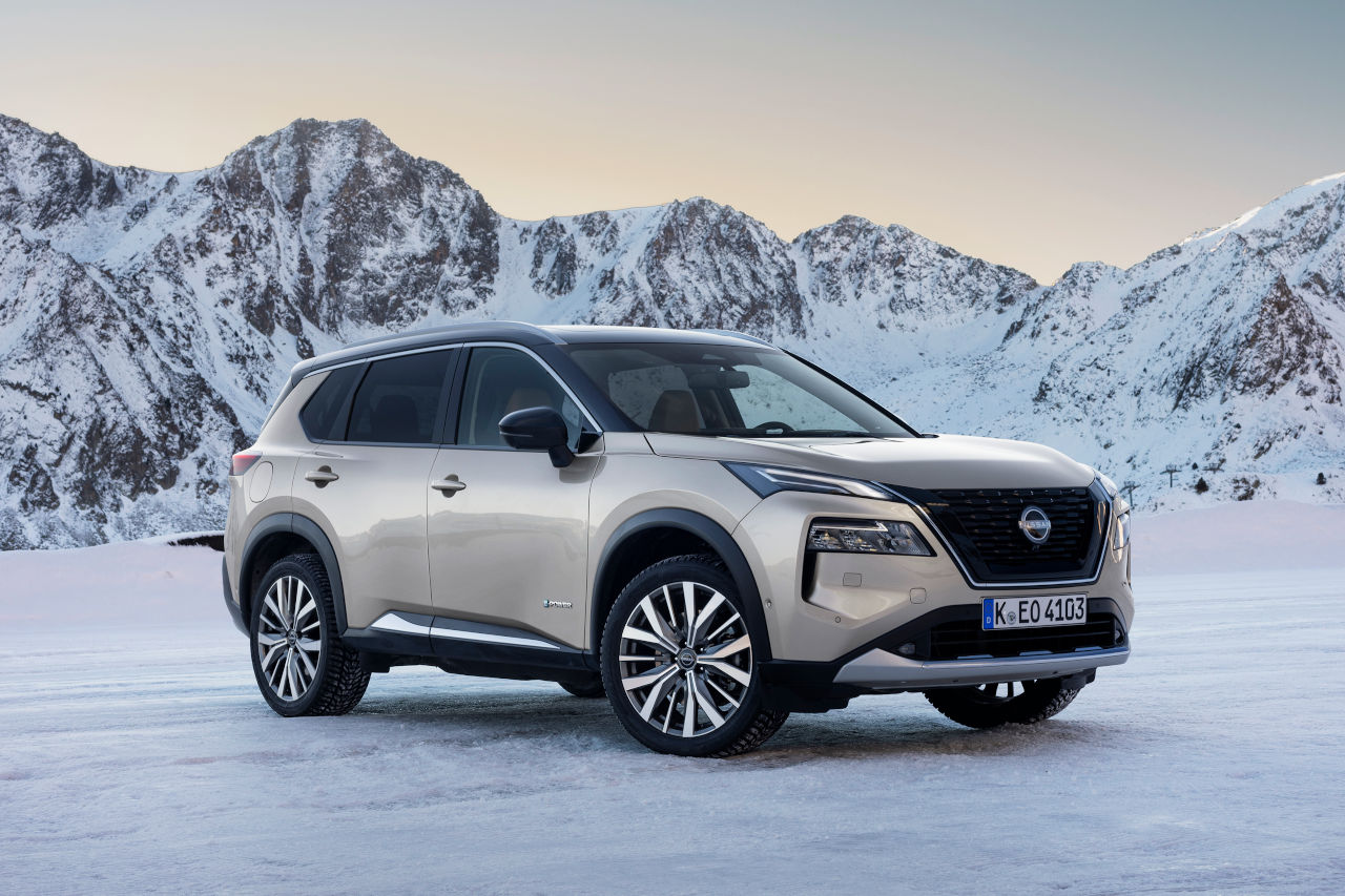 2022年7月20日に発表、同25日より発売開始となった4代目ニッサン・エクストレイル