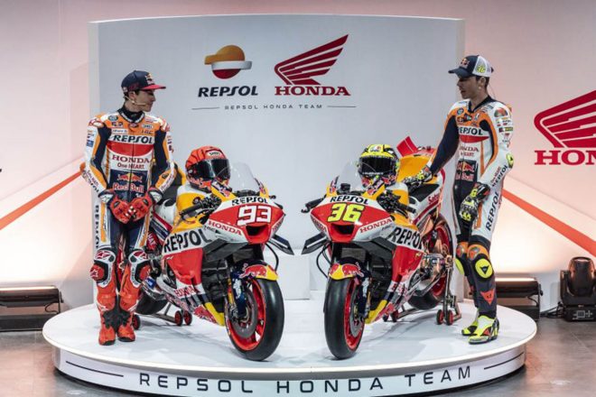 2023MotoGP：体制発表会に登場したマルク・マルケスとジョアン・ミル（レプソル・ホンダ・チーム）