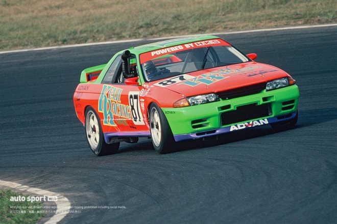 筑波サーキットで開催された1992年のJTC第6戦を戦ったKENJI HKS GT-R。ドライバーは羽根幸浩と萩原修。