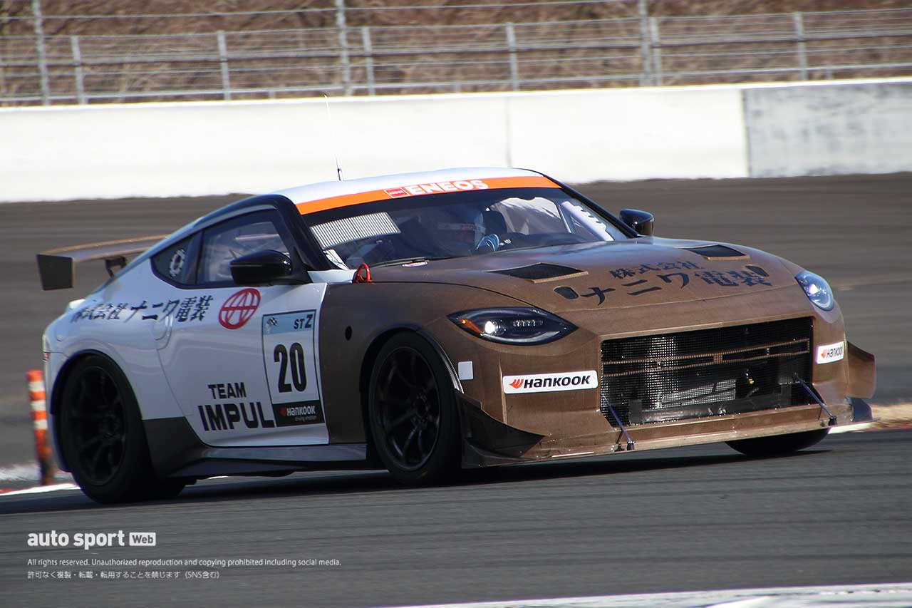スーパー耐久富士公式テストに参加したナニワ電装TEAM IMPULの20号車ニッサンZ GT4