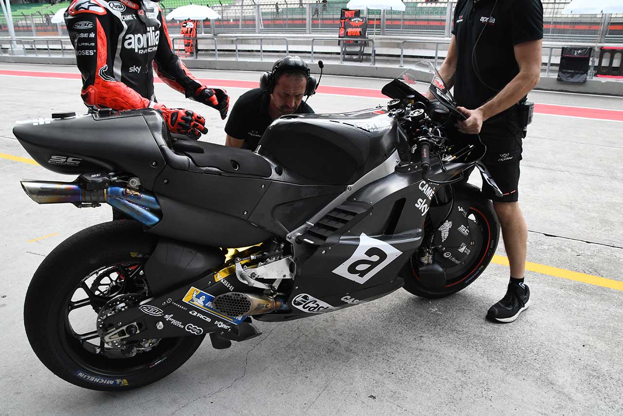 アプリリア RS-GP23