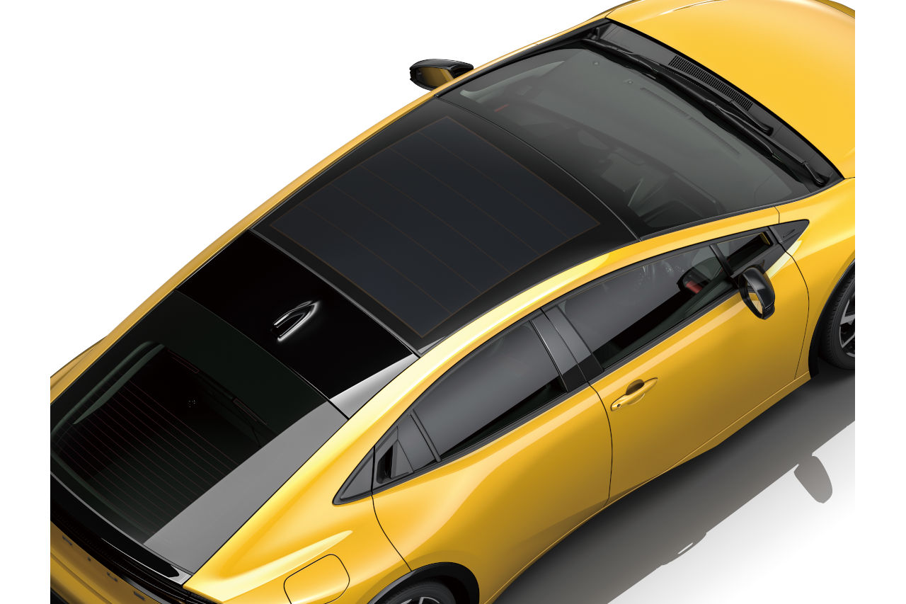 1年間でEV走行1,250km分に相当する電力を生み出す第2世代のソーラー発電システムをメーカーオプションに設定