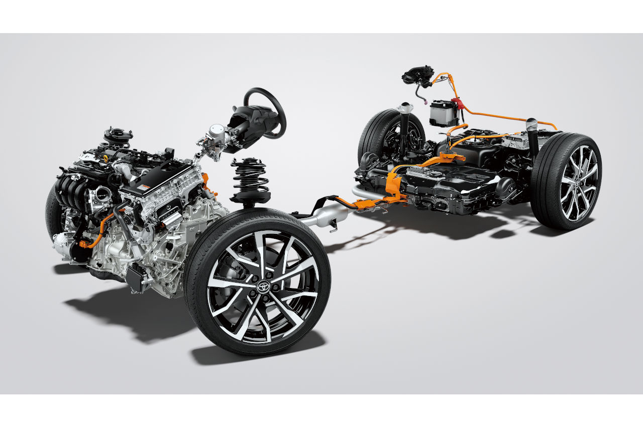 最高出力164kW（223PS）を発揮する、新開発の2.0Lプラグイン・ハイブリッドシステム