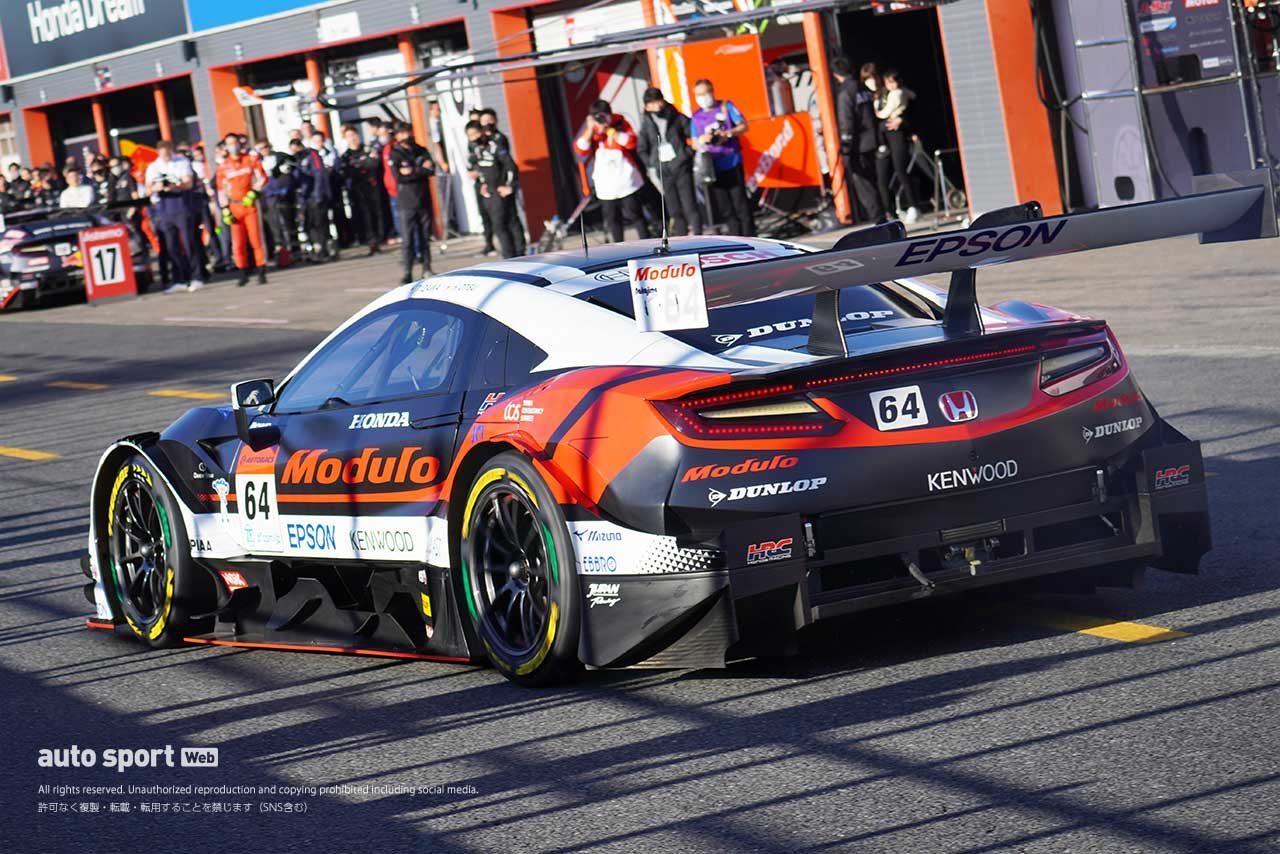 ホンダレーシングサンクスデー2022でサスティナブルタイヤを装着するModulo NSX-GT