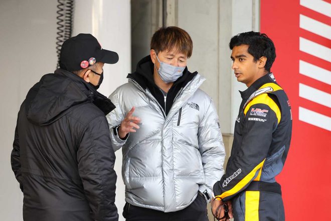 2022スーパーフォーミュラ鈴鹿合同／ルーキーテスト　組田龍司総代表／本山哲監督／ラウル・ハイマン（B-Max Racing Team）