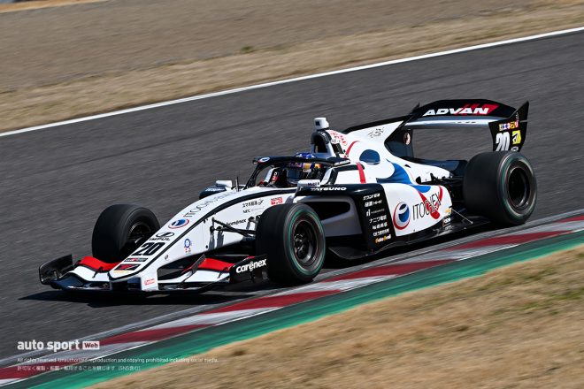20　平川亮 （ITOCHU ENEX TEAM IMPUL SF23） SF23／TOYOTA / TRD 01F