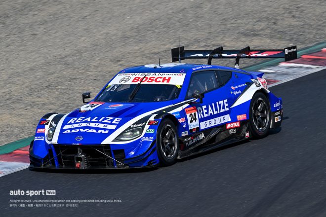 24　リアライズコーポレーション ADVAN Z