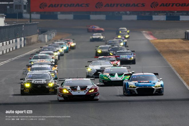 2023スーパーGT岡山公式テスト　GT300スタート練習の様子