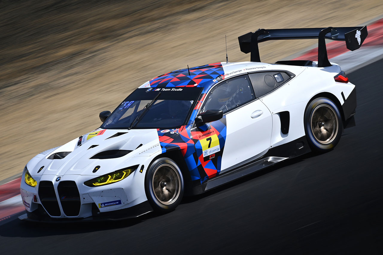 2023スーパーGT岡山公式テスト　Studie BMW M4（荒聖治／ブルーノ・スペングラー）