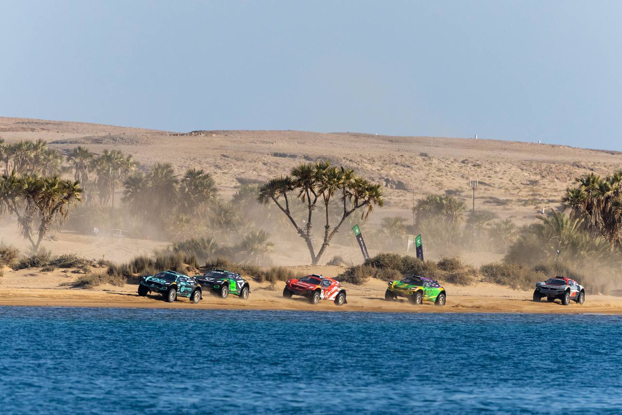 選手権の3年目は、その競技規則にも変更が施され、勝負は土日にまたがるダブルヘッダー戦に