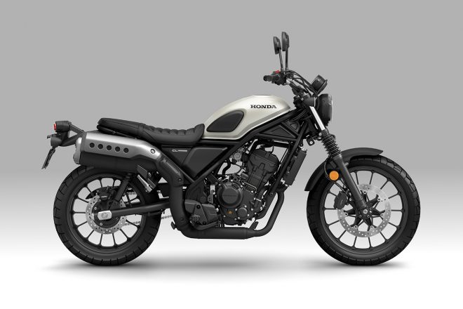 ホンダCL250（パールヒマラヤズホワイト）