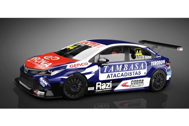 今季もリカルド・ゾンタとの共闘体制を敷くブルーノ・バプティスタ(RCMモータスポーツ/トヨタ・カローラ)の44号車