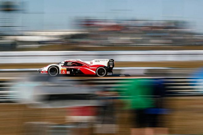 ポルシェ・ペンスキー・モータースポーツの6号車ポルシェ963