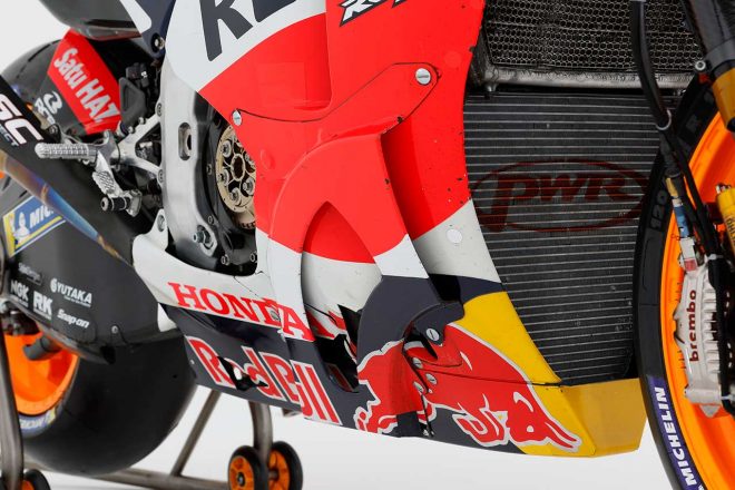 2022年型スズキGSX-RRのアンダーカウル