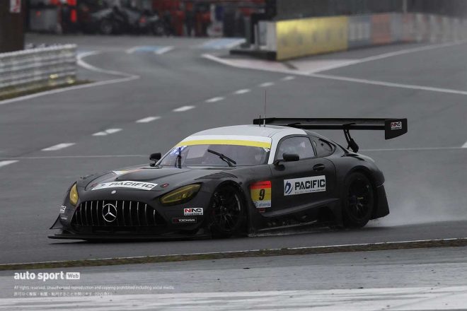 2023スーパーGT富士公式テスト　PACIFIC ぶいすぽっ NAC AMG（阪口良平／リアン・ジャトン／川端伸太朗）