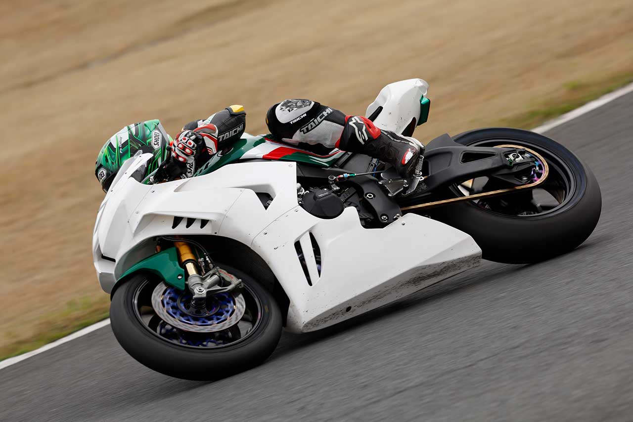 ホンダCBR1000RR-Rを駆る荒川晃大（MOTOBUM HONDA）