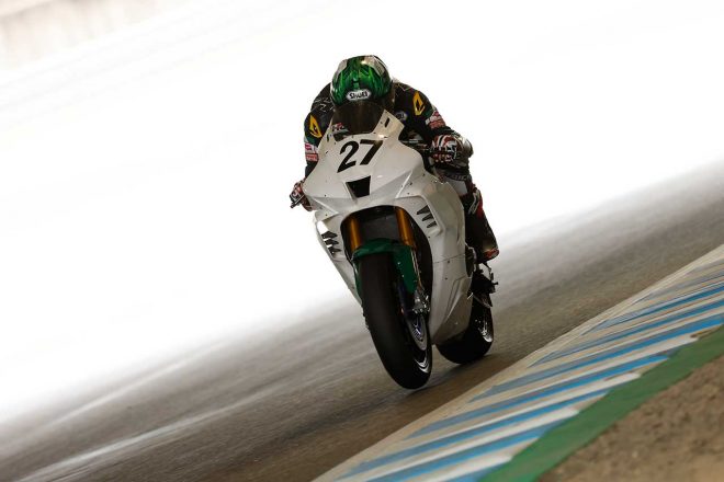 ホンダCBR1000RR-Rを駆る荒川晃大（MOTOBUM HONDA）