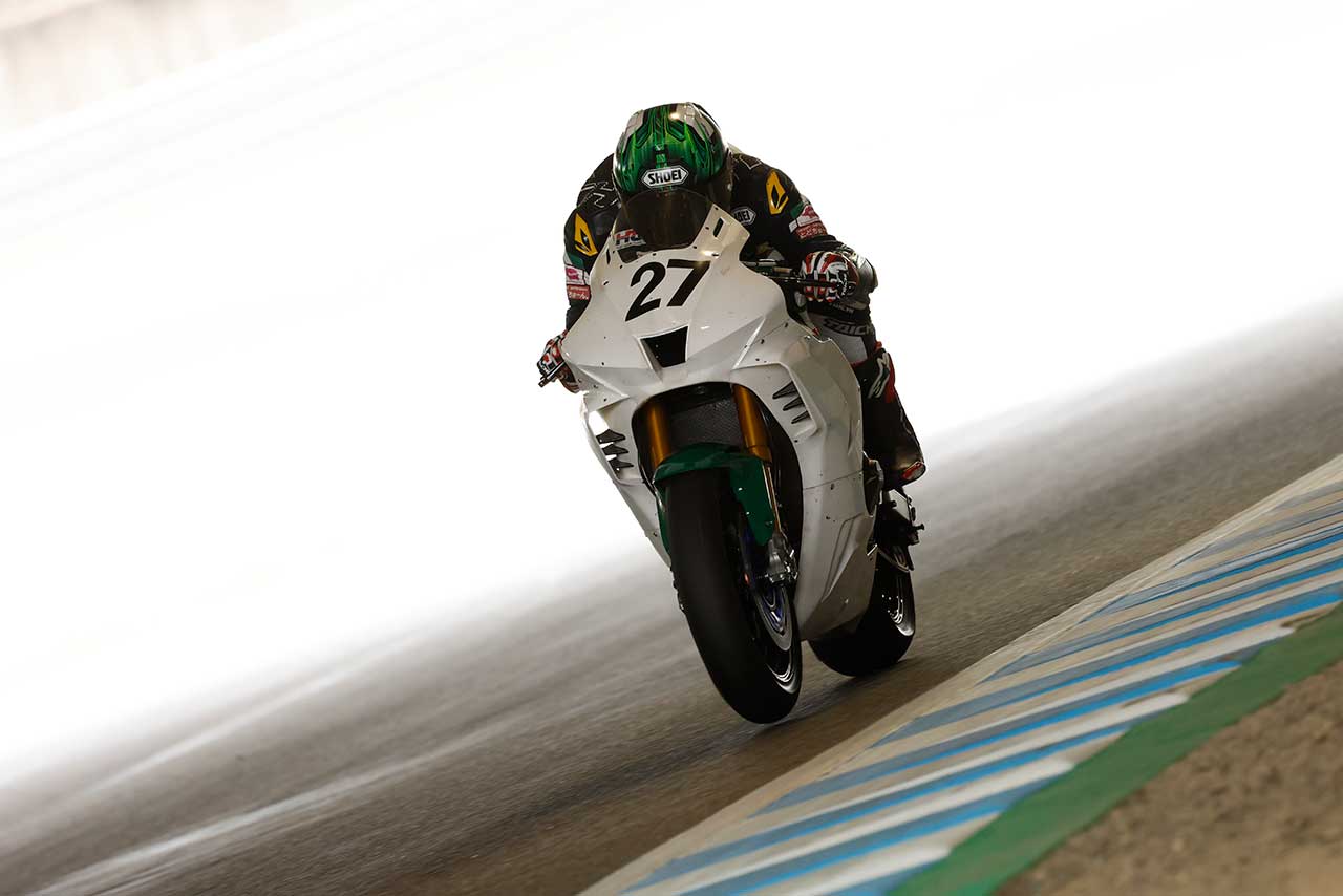 ホンダCBR1000RR-Rを駆る荒川晃大（MOTOBUM HONDA）