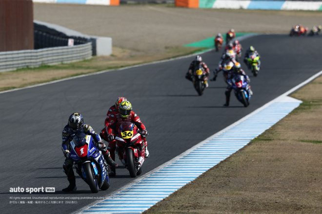2023全日本ロード第1戦もてぎ JSB1000 レース1 序盤のトップ争い