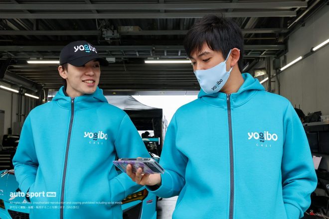 2023スーパーGT富士公式テスト　Yogibo Racingの伊東黎明と岩澤優吾