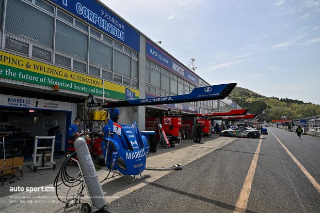 2023スーパーGT第1戦岡山　搬入日のピットレーンの様子